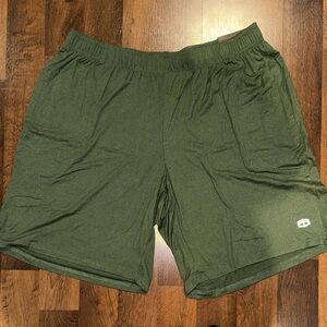 NWT Tapout Green Athletic Men's Shorts (Maximum Range Comfort Fit) size 2xl